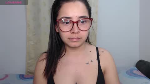 Snapshot of isemma chatting on December 6, 4:03 am Emma online show from December 6, 4:03 am