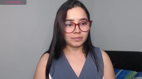 Snapshot of isemma chatting on February 7, 2:40 am Emma online show from February 7, 2:40 am