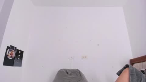 ishabellalopez online show from February 23, 4:21 am