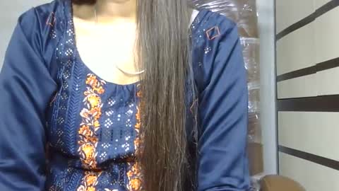 ishika_ishu online show from March 6, 11:39 am