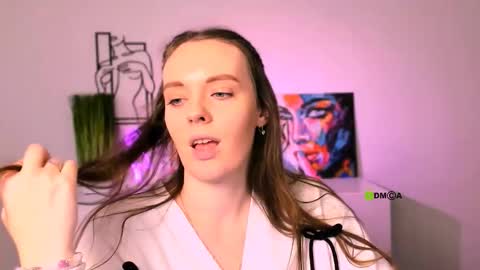 isla_dior online show from November 26, 7:31 am