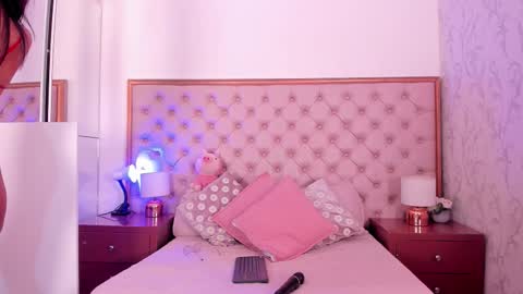 Vanessa online show from October 27, 2:48 am