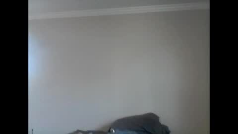 Snapshot of island625103 chatting on December 2, 6:21 pm island625103 online show from December 2, 6:21 pm