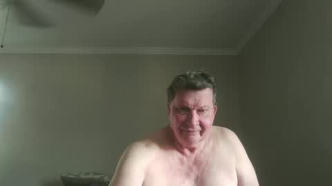 Snapshot of island625103 chatting on September 14, 4:17 pm island625103 online show from September 14, 4:17 pm