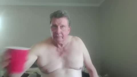 Snapshot of island625103 chatting on September 26, 7:07 pm island625103 online show from September 26, 7:07 pm