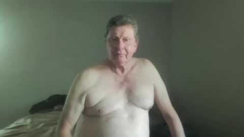 Snapshot of island625103 chatting on September 30, 9:09 pm island625103 online show from September 30, 9:09 pm