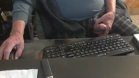 Duke online show from October 29, 3:03 pm