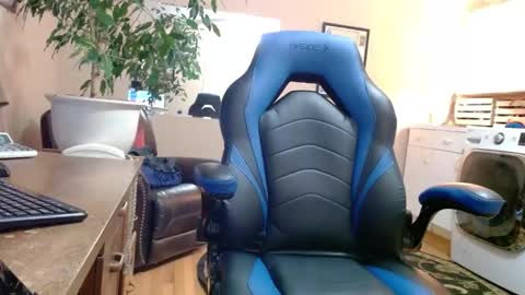 Jim online show from January 1, 10:13 pm