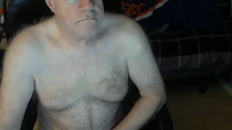 Snapshot of islesman22 chatting on December 30, 10:53 am islesman22 online show from December 30, 10:53 am