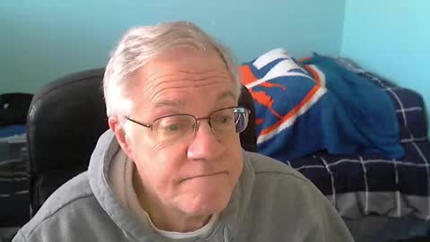 Snapshot of islesman22 chatting on February 22, 5:46 pm islesman22 online show from February 22, 5:46 pm