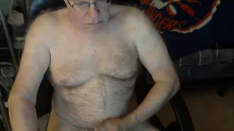 Snapshot of islesman22 chatting on September 13, 9:20 am islesman22 online show from September 13, 9:20 am