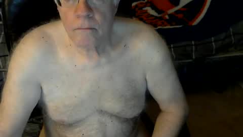 Snapshot of islesman22 chatting on June 26, 9:25 am islesman22 online show from June 26, 9:25 am