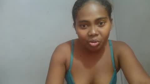 ismayrah online show from April 18, 7:01 am