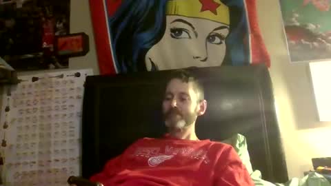 Snapshot of isntthisbreezemellow chatting on December 17, 11:55 pm isntthisbreezemellow online show from December 17, 11:55 pm