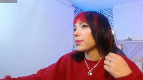 Snapshot of issa_tay1 chatting on June 6, 3:11 am Issa online show from June 6, 3:11 am