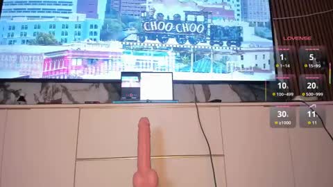 Snapshot of issabellaa chatting on April 3, 4:54 am Issy online show from April 3, 4:54 am