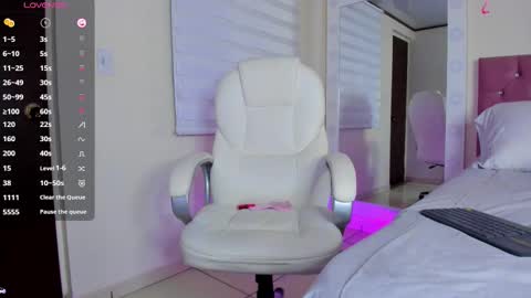 Isa  online show from February 23, 10:34 am