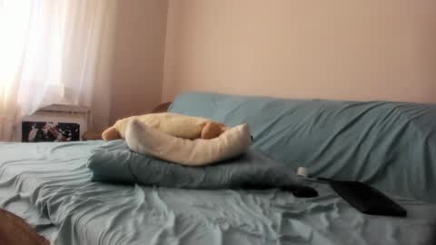 Snapshot of issabelle_69 chatting on March 9, 8:51 am Issabelle online show from March 9, 8:51 am