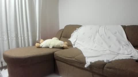 Snapshot of issabelle_69 chatting on November 12, 6:03 am Issabelle online show from November 12, 6:03 am