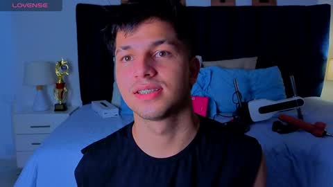 Issac online show from April 11, 3:11 am