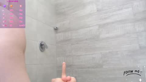 Snapshot of issys_lam chatting on February 27, 3:05 pm issys online show from February 27, 3:05 pm