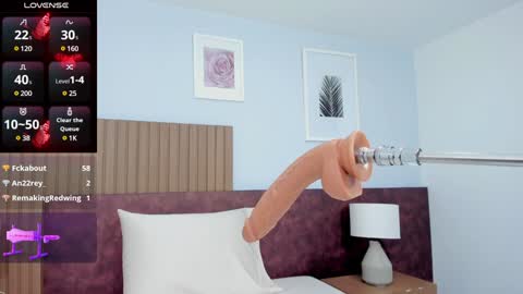 Snapshot of issys_milf chatting on January 17, 2:39 pm ISSYS online show from January 17, 2:39 pm