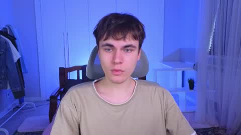 Snapshot of istairee chatting on February 18, 11:00 am Maks online show from February 18, 11:00 am