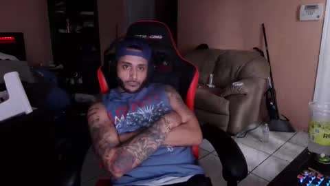 istreamtoo954 online show from March 5, 9:11 pm