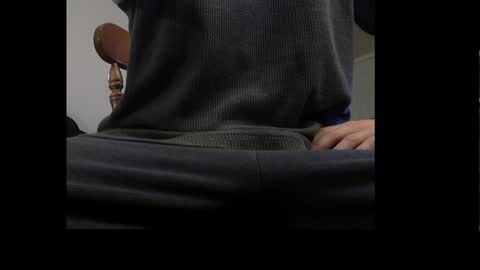 ital25usa online show from December 1, 11:58 pm