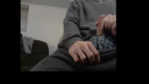 ital25usa online show from March 8, 10:22 am