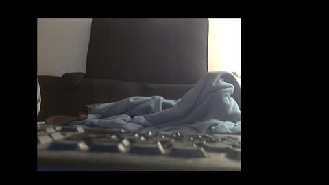 Snapshot of ital25usa chatting on January 18, 5:11 am ital25usa online show from January 18, 5:11 am