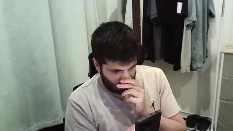 italianboybcn online show from September 14, 7:24 pm