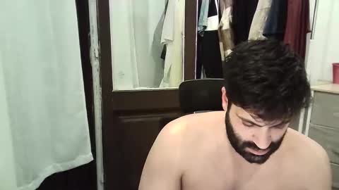 italianboybcn online show from November 2, 10:34 pm