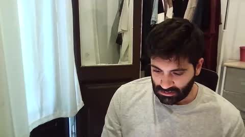 italianboybcn online show from November 4, 8:13 am