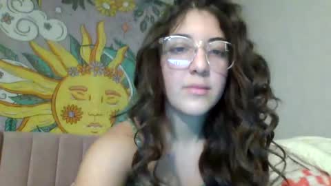 ItalianKitty online show from September 18, 6:15 am