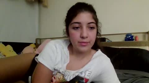 ItalianKitty online show from April 18, 2:37 am