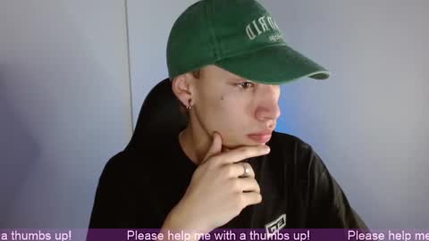 Snapshot of ithan_rose chatting on February 13, 10:11 am Ithan online show from February 13, 10:11 am