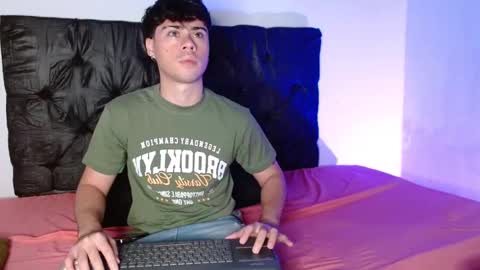 Ithan and Friends online show from February 10, 8:18 am