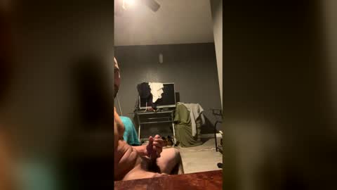 Snapshot of itofoo chatting on December 4, 7:17 am itofoo online show from December 4, 7:17 am