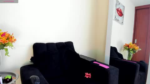 Angelica online show from April 21, 6:34 pm