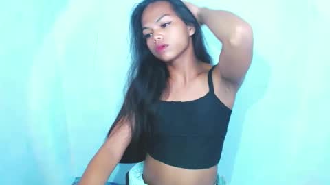 Snapshot of its_kynth chatting on September 20, 1:23 pm its_kynth online show from September 20, 1:23 pm