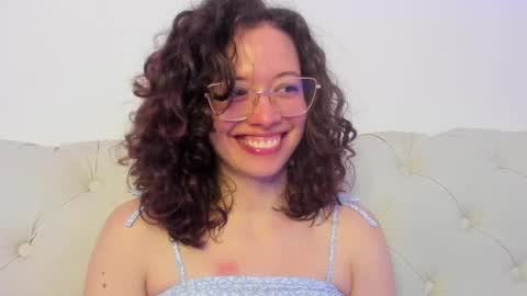 Maria online show from February 11, 2:13 pm