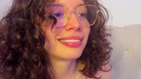 Maria online show from March 7, 5:06 pm