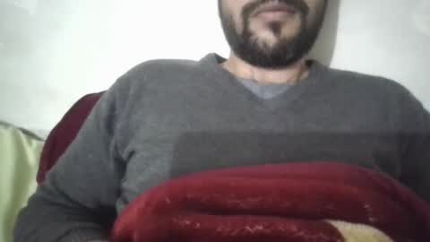 Snapshot of its_me_2323 chatting on January 22, 5:05 am its_me_2323 online show from January 22, 5:05 am