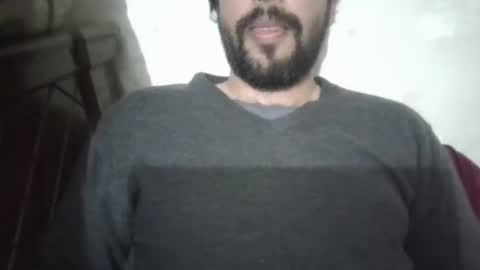 Snapshot of its_me_2323 chatting on January 22, 9:13 am its_me_2323 online show from January 22, 9:13 am