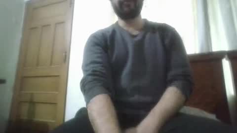 Snapshot of its_me_2323 chatting on January 28, 6:05 am its_me_2323 online show from January 28, 6:05 am