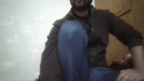 Snapshot of its_me_2323 chatting on February 4, 7:29 am its_me_2323 online show from February 4, 7:29 am