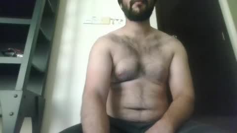 Snapshot of its_me_2323 chatting on March 12, 2:52 am its_me_2323 online show from March 12, 2:52 am