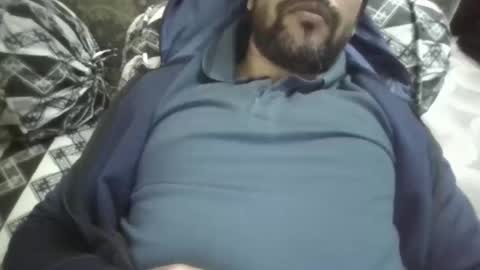 Snapshot of its_me_2323 chatting on March 11, 7:25 am its_me_2323 online show from March 11, 7:25 am