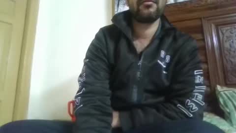 Snapshot of its_me_2323 chatting on April 9, 6:19 am its_me_2323 online show from April 9, 6:19 am